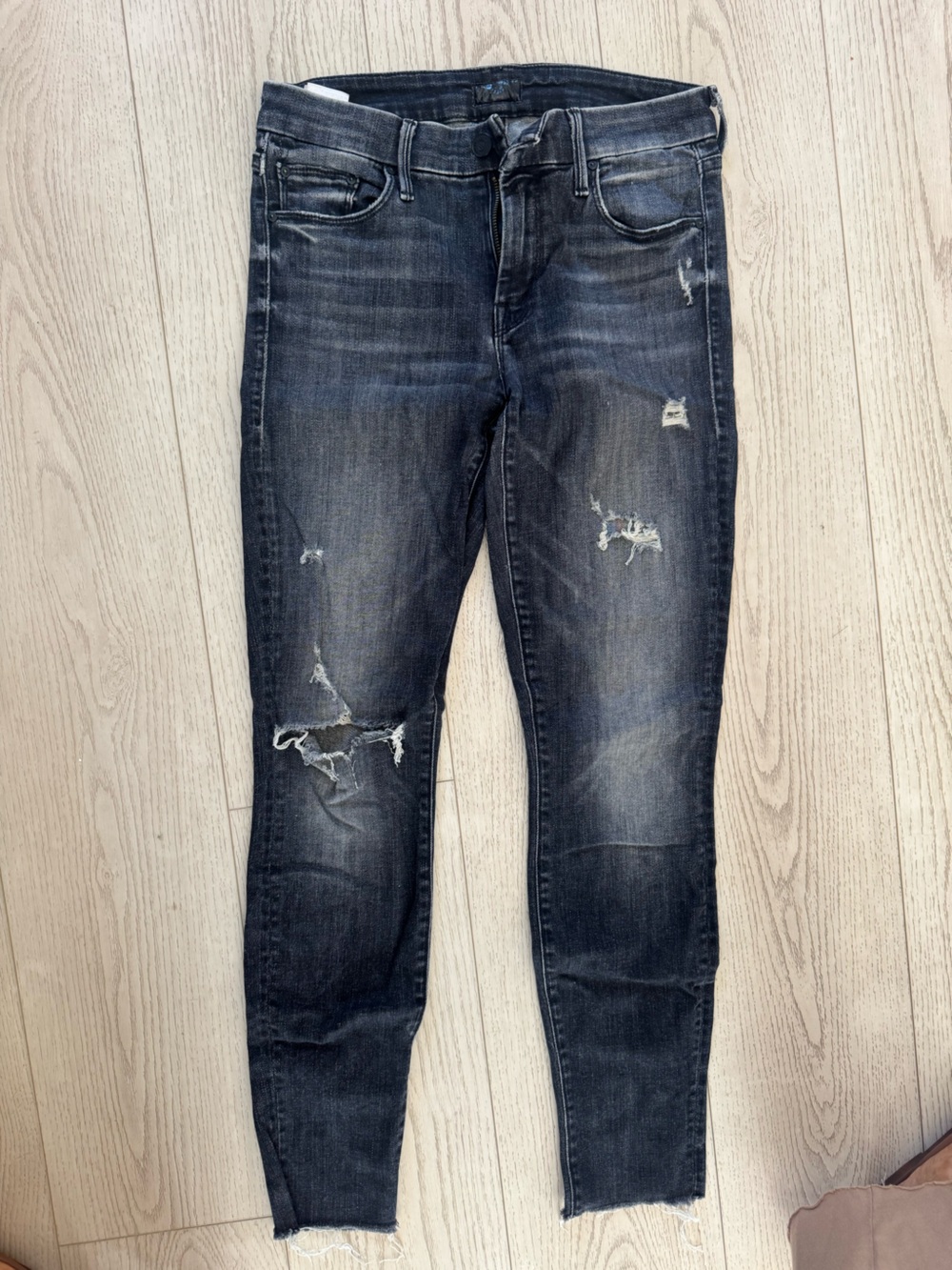 MOTHER Black Wash Skinny Jeans with Distressed Details